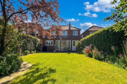 4 bedroom detached house for sale, Brookfield Avenue, Poynton, SK12