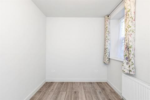 2 bedroom apartment to rent, Barking Road, London, London
