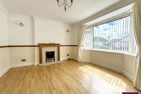 2 bedroom detached bungalow for sale, Russell Drive, Prestatyn, Denbighshire LL19 7YS