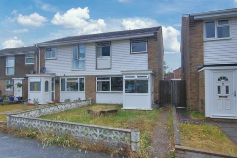 3 bedroom semi-detached house for sale, Saxon Way, Romsey