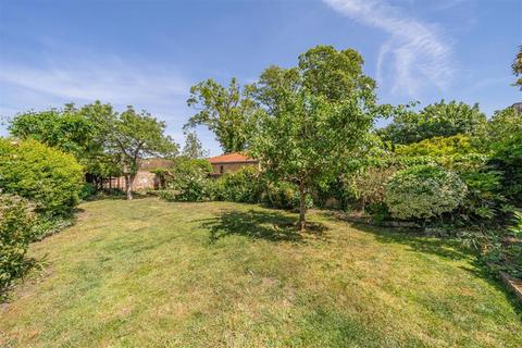 4 bedroom maisonette for sale, West Grove, London SE10