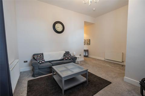 2 bedroom apartment to rent, Abbey Road, Grimsby, North East Lincolnshir, DN32