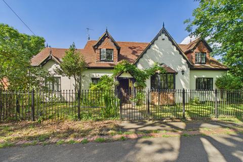 4 bedroom detached house for sale, Jigs Lane South, Warfield, Berkshire, RG42