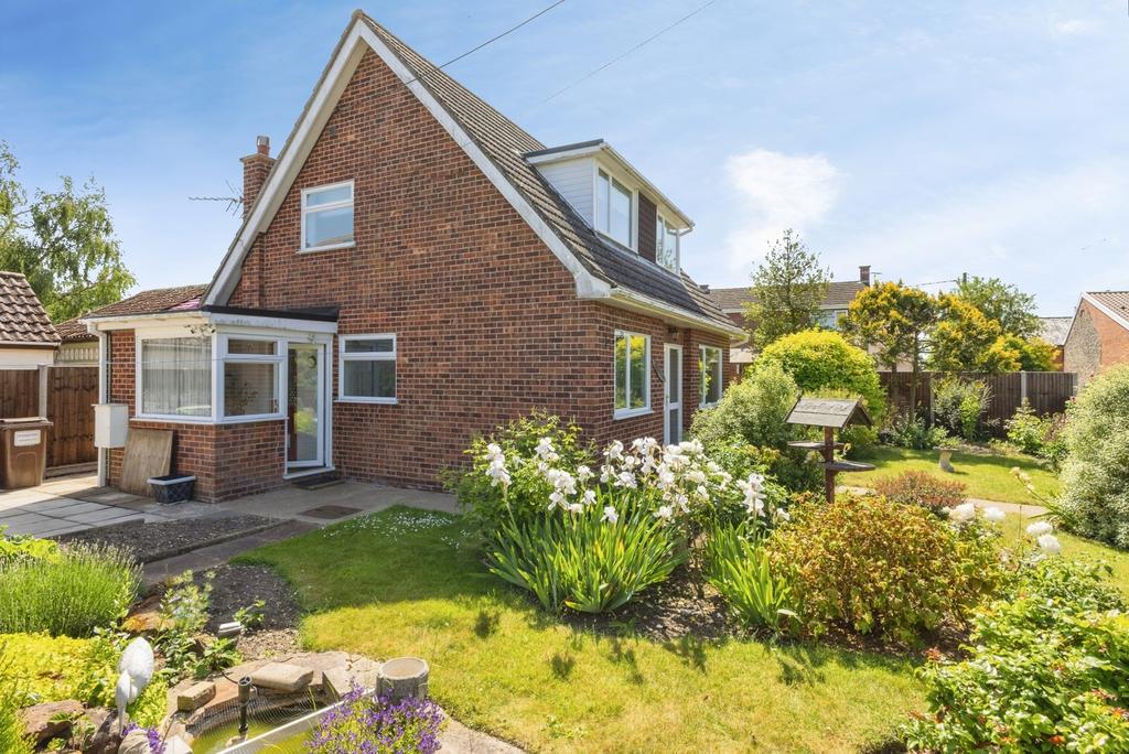 3 bedroom bungalow for sale