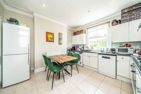 3 bedroom house for sale, Grosvenor Road, Richmond TW10