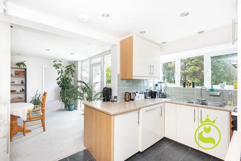 2 bedroom flat for sale, Surrey Road, Bournemouth BH4