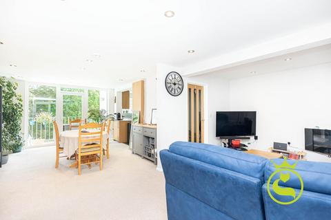 2 bedroom flat for sale, Surrey Road, Bournemouth BH4