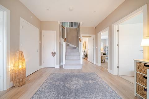 5 bedroom house for sale, Baker Oats Drive, Farnham, GU10