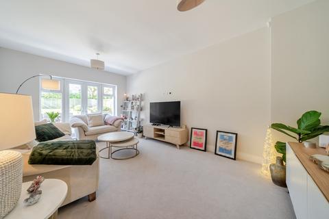 5 bedroom house for sale, Baker Oats Drive, Farnham, GU10