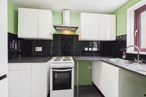 1 bedroom flat to rent, Trinity Court, Fish Street, Hull, HU1