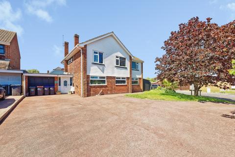 4 bedroom detached house for sale, Princess Margaret Avenue, Cliftonville, Margate, Kent, CT9