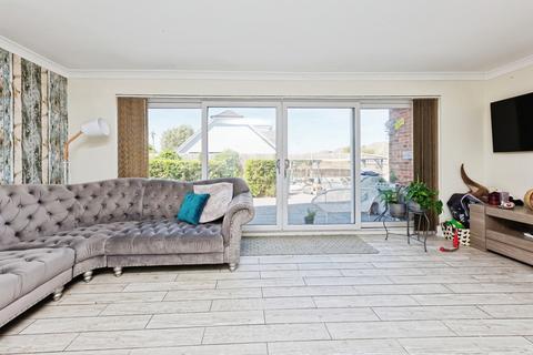 4 bedroom detached house for sale, Princess Margaret Avenue, Cliftonville, Margate, Kent, CT9