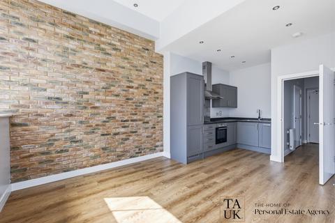 Apartment - Whitewell Road, Colchester, CO2