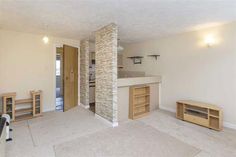 1 bedroom flat to rent, Discovery Walk, London E1W