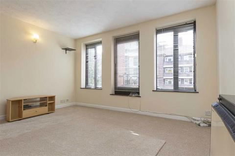 1 bedroom flat to rent, Discovery Walk, London E1W