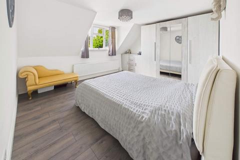 4 bedroom detached house for sale, Pantbach Road, Rhiwbina, Cardiff. CF14