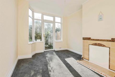 3 bedroom semi-detached house for sale, Jeremy Grove, Solihull