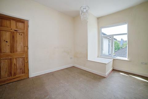3 bedroom flat for sale, The Haven, Nottingham NG16