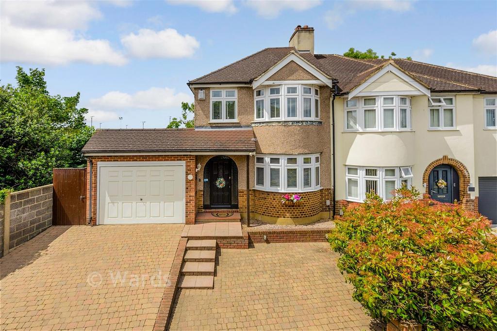 House in London, London Borough of Bexley - View 2