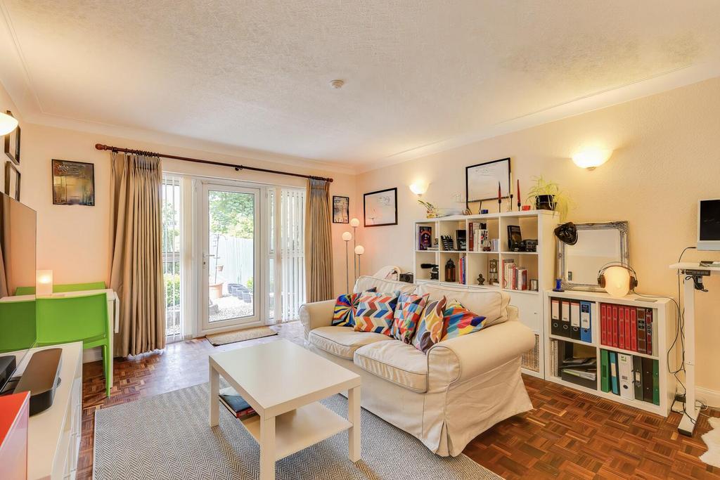 Dan-Y-Bryn Avenue, Radyr, Cardiff - View 2