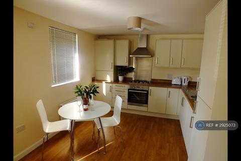 2 bedroom flat to rent, Froghall Terrace, Aberdeen, AB24
