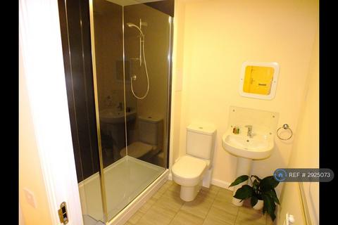 2 bedroom flat to rent, Froghall Terrace, Aberdeen, AB24