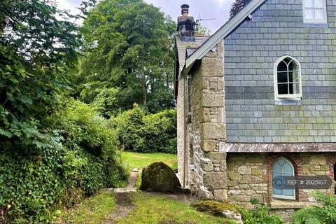 3 bedroom detached house to rent, Bosvathick Drive, Constantine, Falmouth, TR11
