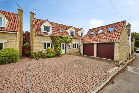 4 bedroom detached house for sale, Maffit Road, Peterborough PE5