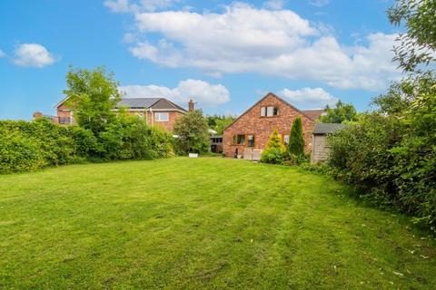 4 bedroom bungalow for sale, South Lane, Buckley, CH7