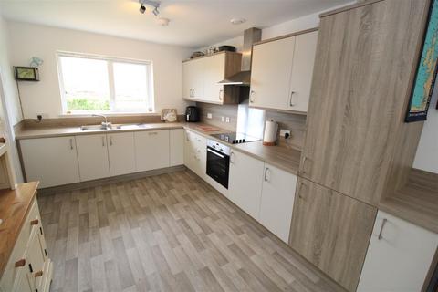 3 bedroom detached bungalow for sale, 13 Matheson Drive, Fortrose