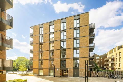 2 bedroom flat to rent, Navigators Walk, London E3