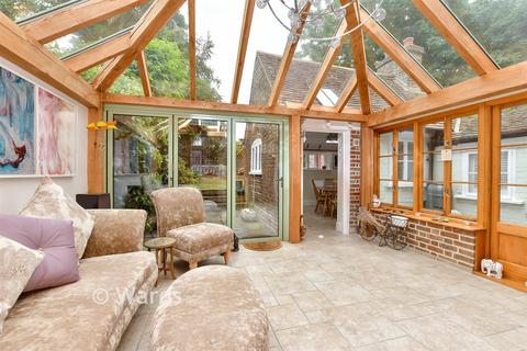 5 bedroom end of terrace house for sale, Prospect Row, Gillingham ME7
