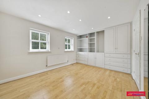 4 bedroom house for sale, Macleod Road, Winchmore Hill, London, N21