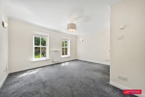 4 bedroom house for sale, Macleod Road, Winchmore Hill, London, N21