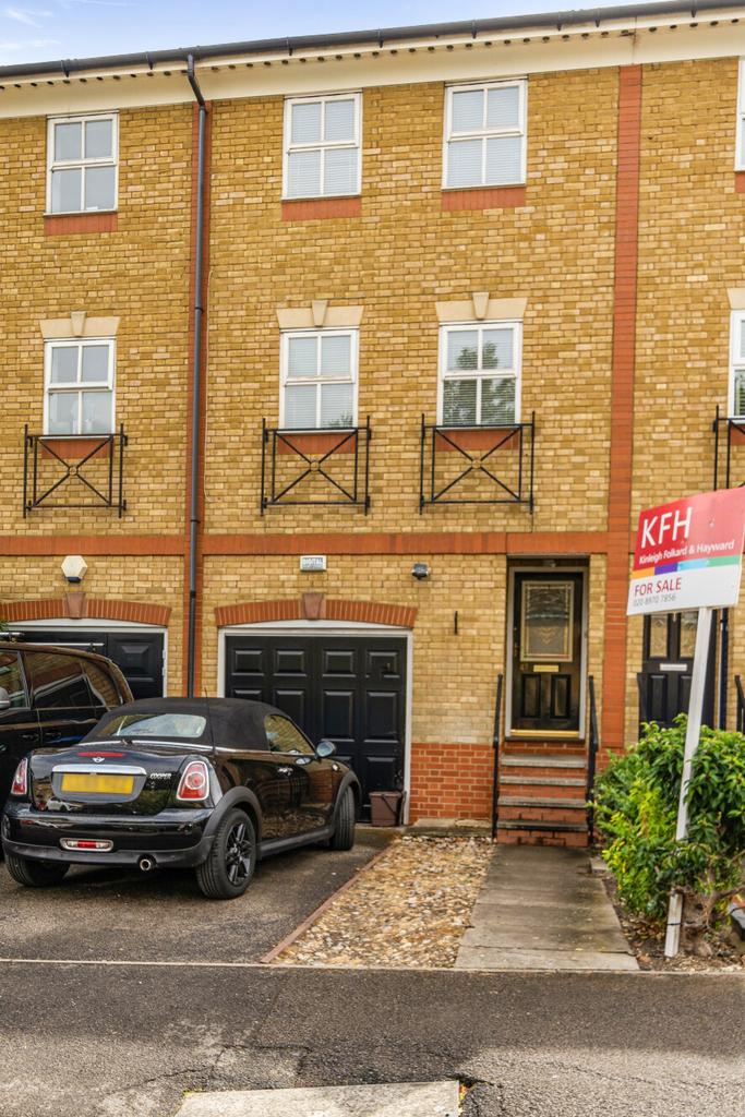 Detached house exterior, garage