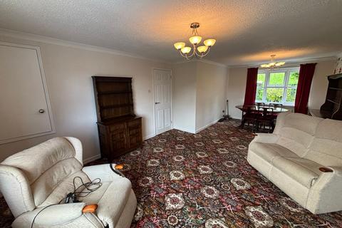 2 bedroom flat for sale, Oakwood Close, Builth Wells, LD2