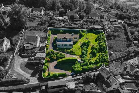 4 bedroom detached house for sale, Dark Lane, Stroud GL5