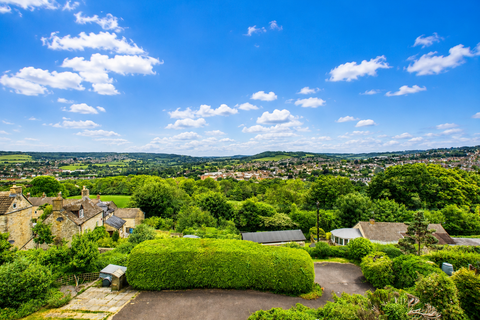 4 bedroom detached house for sale, Dark Lane, Stroud GL5