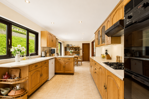 4 bedroom detached house for sale, Dark Lane, Stroud GL5