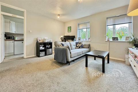 1 bedroom apartment for sale, Woodlands Court, Owlsmoor, Sandhurst