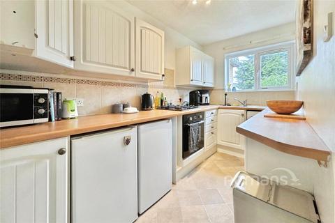 1 bedroom apartment for sale, Woodlands Court, Owlsmoor, Sandhurst