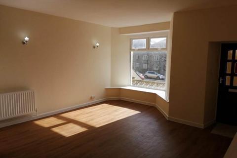 2 bedroom flat to rent, South Road, Weston-super-Mare, North Somerset