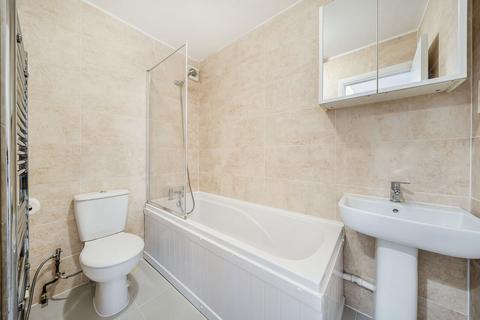 1 bedroom flat for sale, Green Lane, Hanwell, London, W7