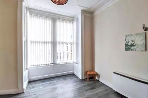 6 bedroom terraced house for sale – pohled 2