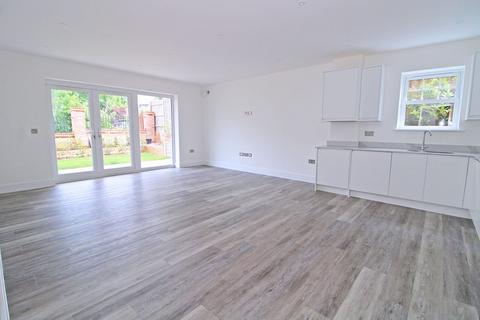 undefined, Kemerton Road, Beckenham, BR3