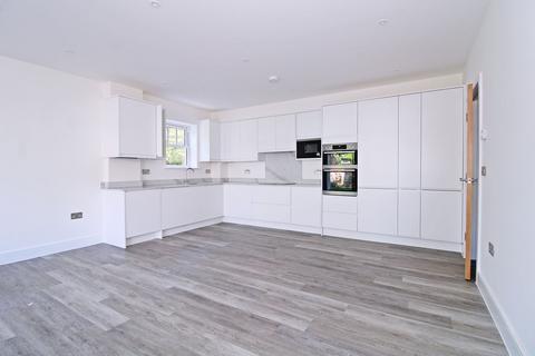 undefined, Kemerton Road, Beckenham, BR3