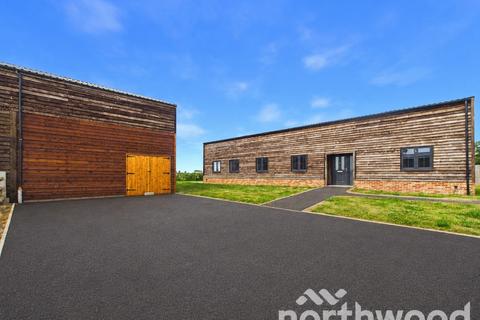 4 bedroom barn conversion for sale, School Road, Romney Marsh, TN29