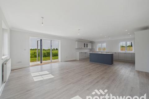 4 bedroom barn conversion for sale, School Road, Romney Marsh, TN29