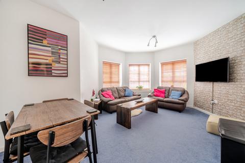 3 bedroom apartment for sale, Thomas Brassey Close, Hoole, Chester
