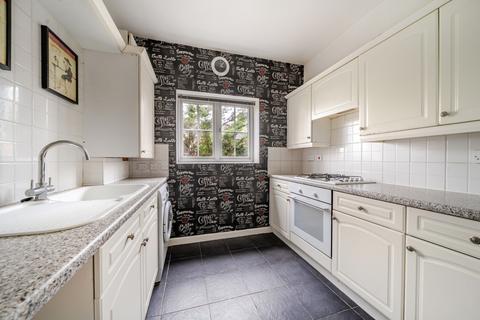 3 bedroom apartment for sale, Thomas Brassey Close, Hoole, Chester